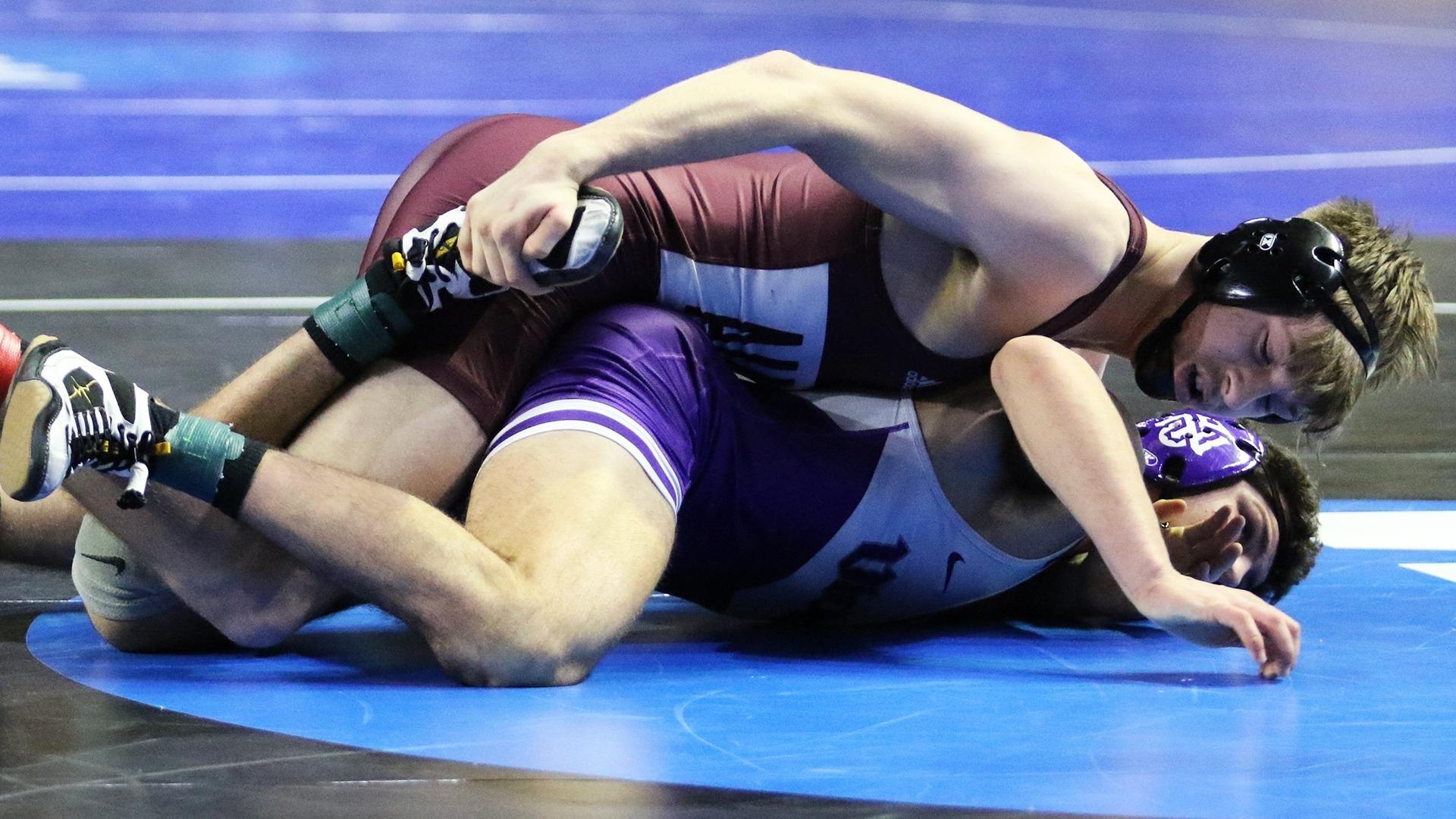 Augsburg wins diii wrestling championship