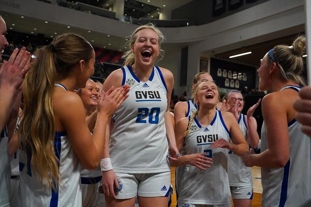 Grand Valley State celebrates another trip to the DII women's basketball championship game. 